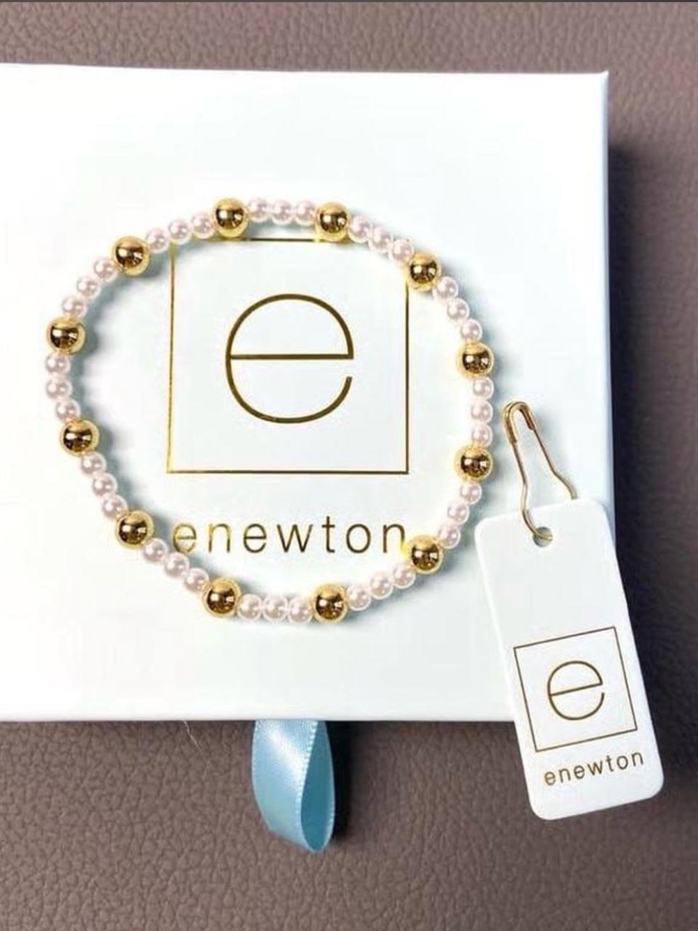 Newton Gold and Pink Pearl Stretch Bracelet